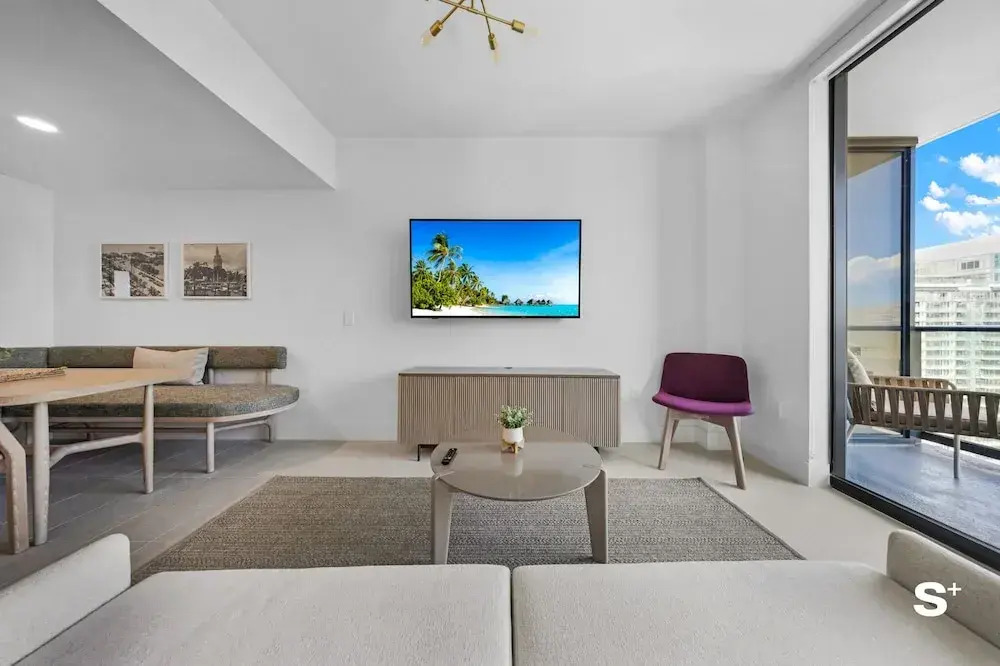 Cityscape Retreat Stylish 1BR