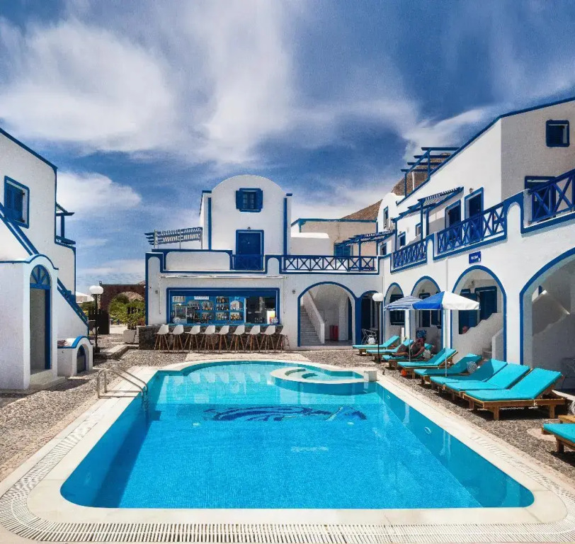 Roula Villa Studios & Apartments