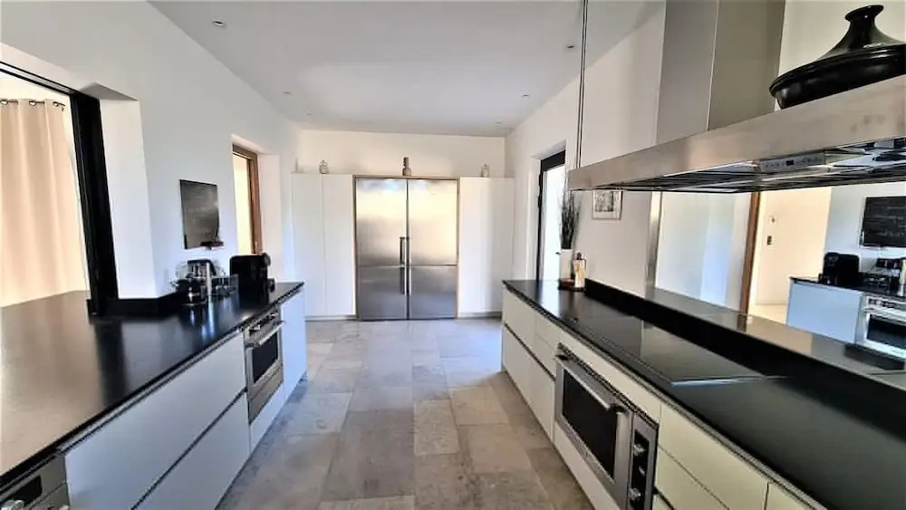Prestigious Villa in Heart of Saint Remy de Provence