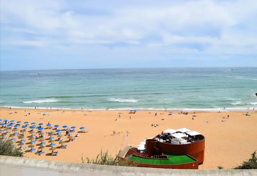 Apartment With one Bedroom in Encarnação, With Wonderful sea View and Wifi - Near the Beach