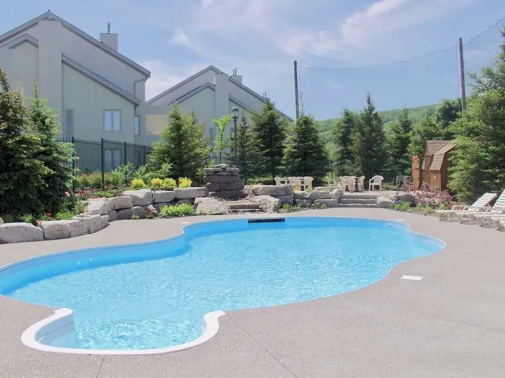 Blue Mountain Retreat at Rivergrass