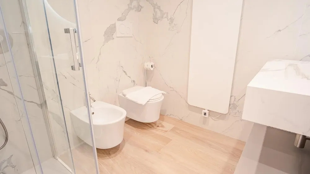 Garda Luxury Suite - Italian Homing