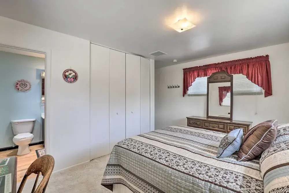 Bisbee Home < 1/2 Mi to Park & Tennis Courts!