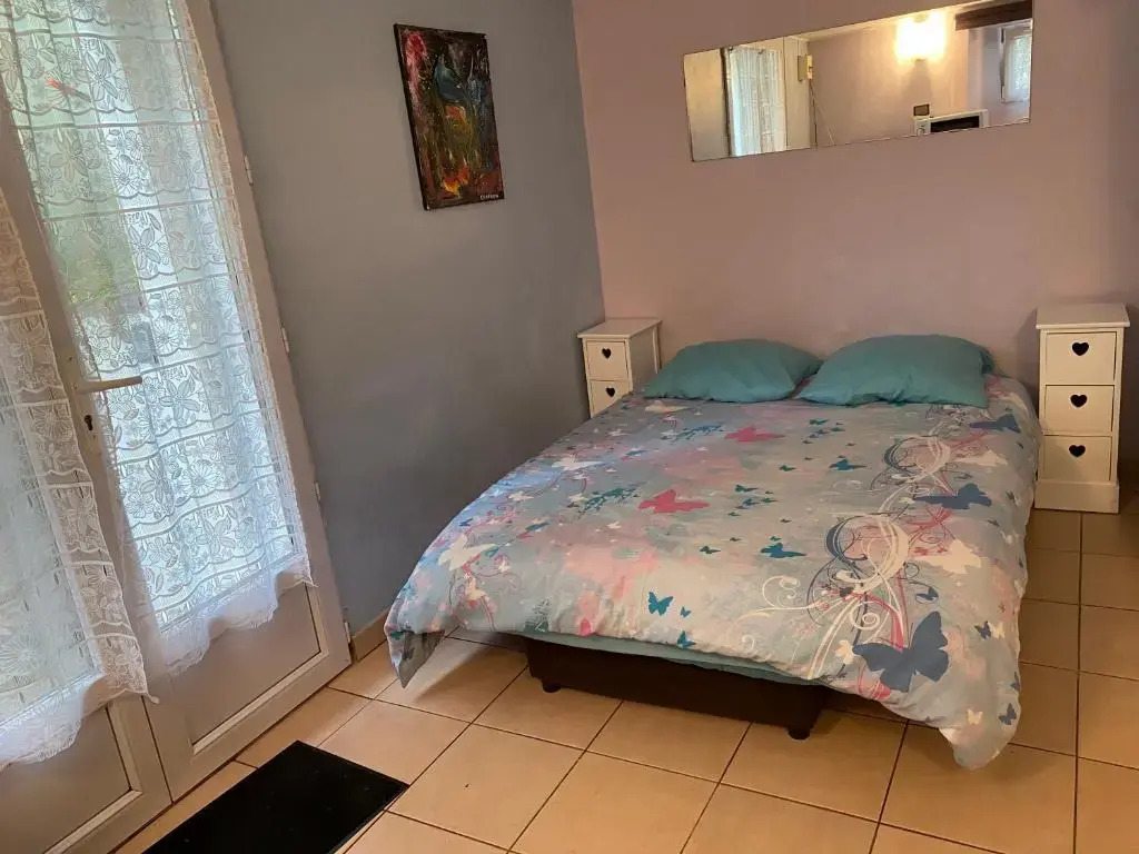 Charmant Studio Équipé Proche Paris et Versailles