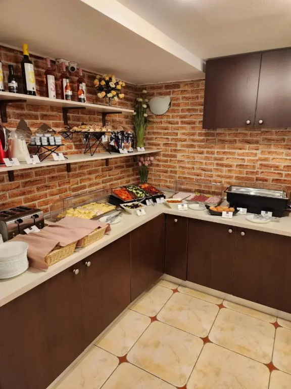 Elizeu Hotel