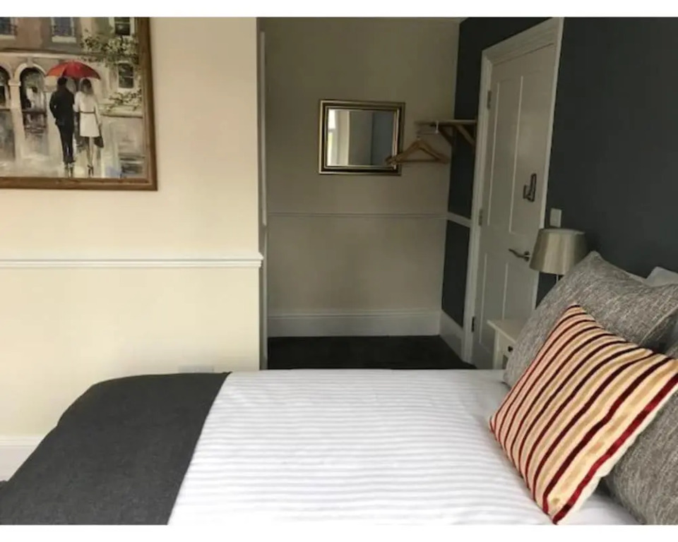 Iffley Town House
