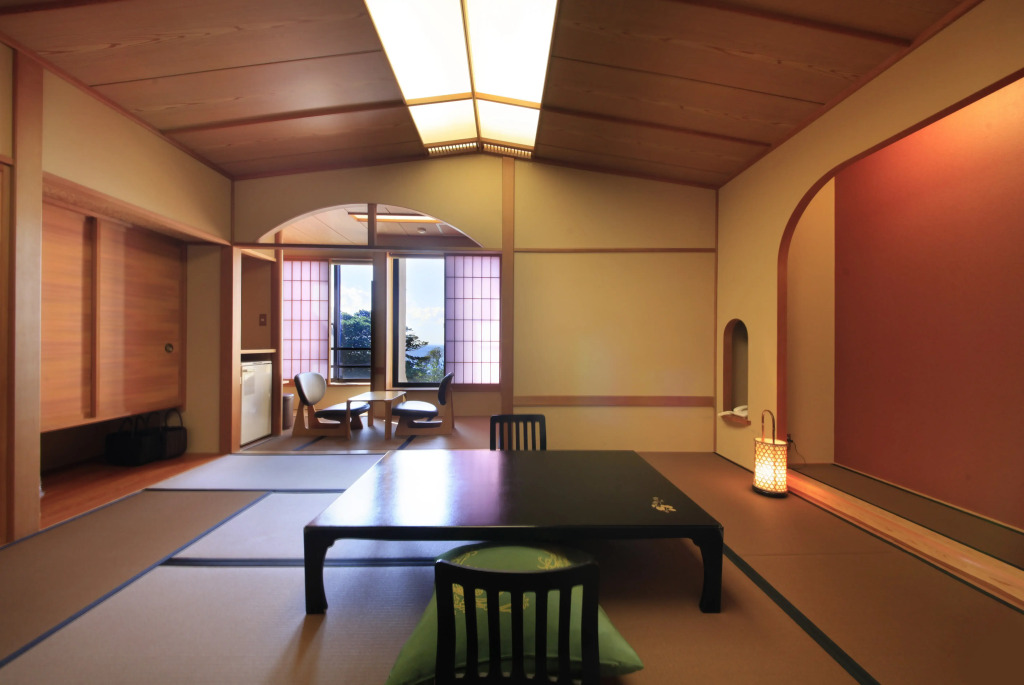 Nishiizu Koyoi