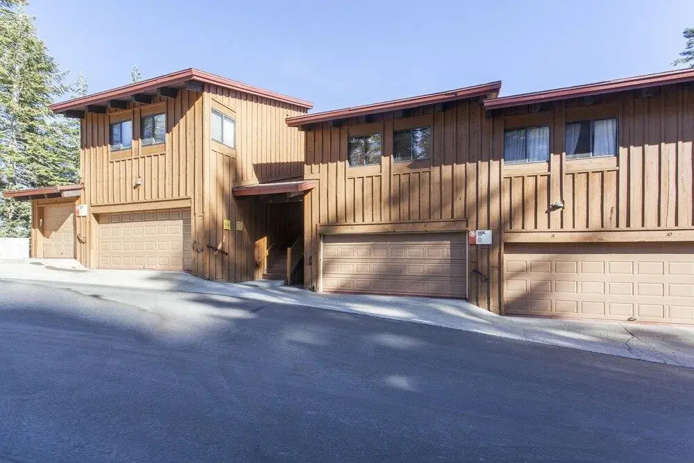 Timber Ridge 11