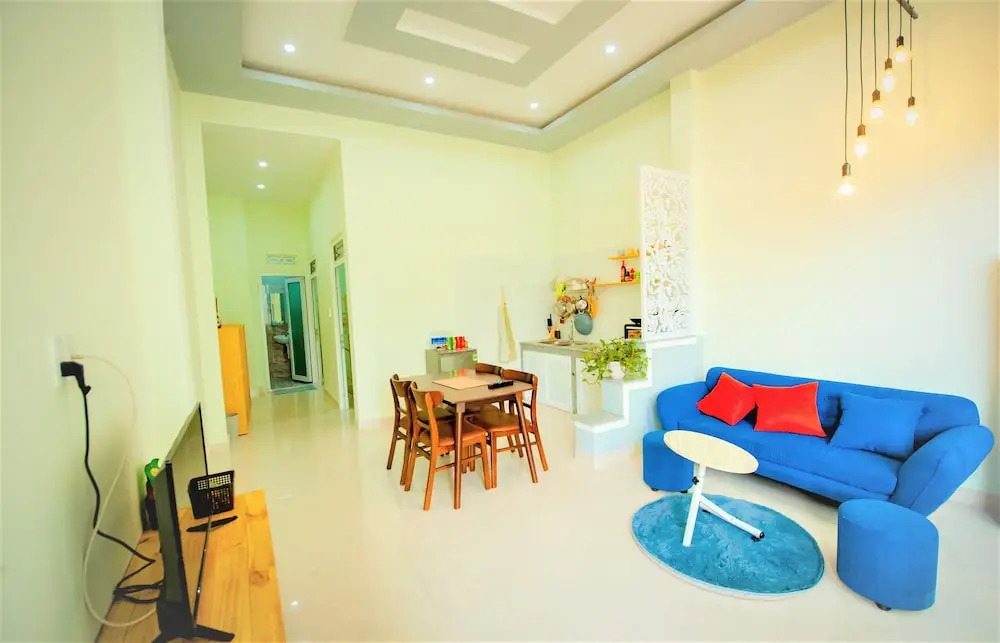 Dau Dau House