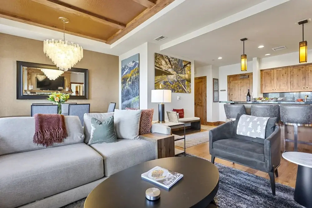 Shooting Star Lodge at Deer Valley Resort - Three Bedroom Deluxe Residence #201 3 Condo