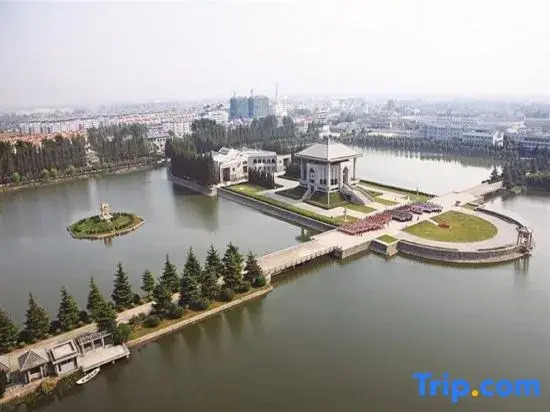 Meihuan Hotel (Huai'an Hexia Ancient Town Zhou Enlai Former Residence)