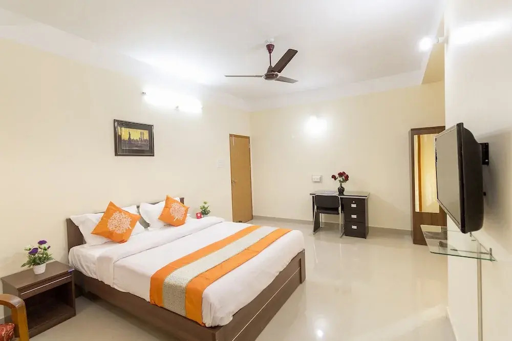 OYO 8209 Home Stay Down Town