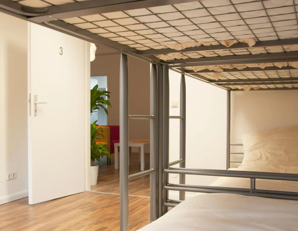 MAC City Hostel