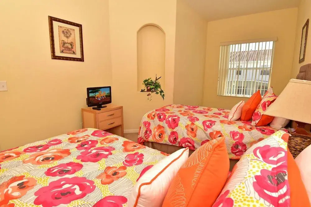 T741BD Cottonwood Lands 4 Br villa by RedAwning