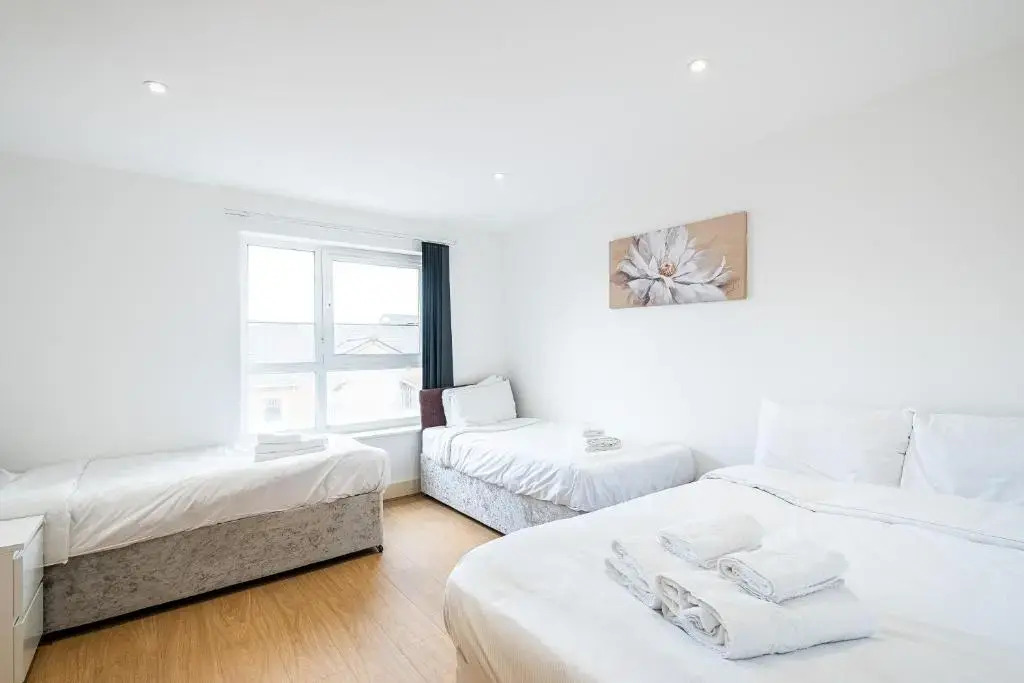 Canary Wharf/Docklands/Excel Spacious Apt E14