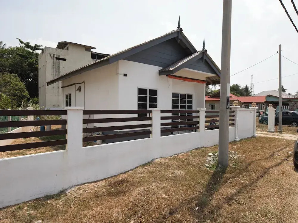 OYO 90976 Pantaistay baturakit