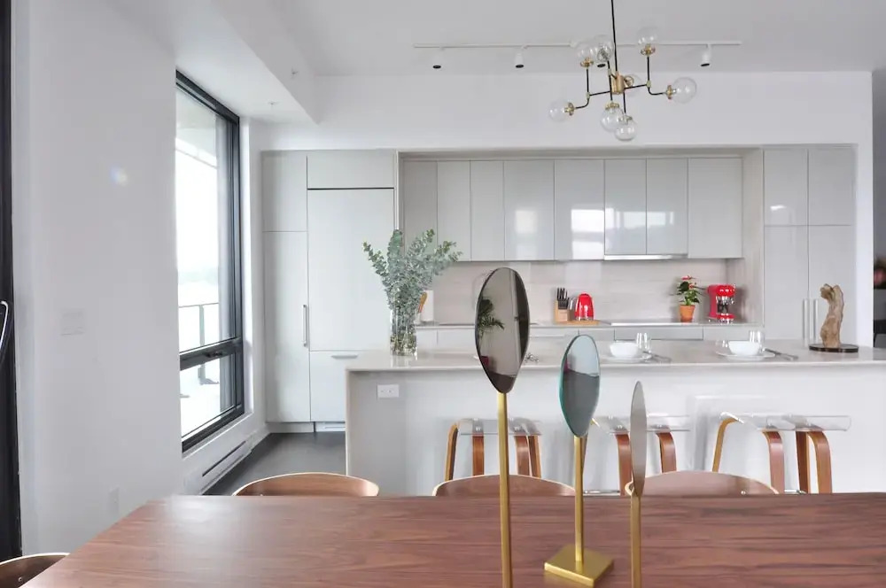 Tour des Canadiens Penthouse by Hometrotting