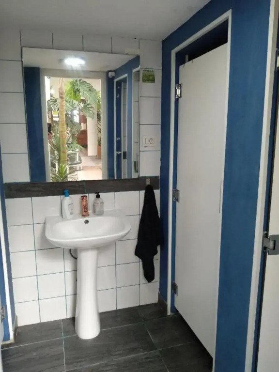 Puerto Nest Hostel