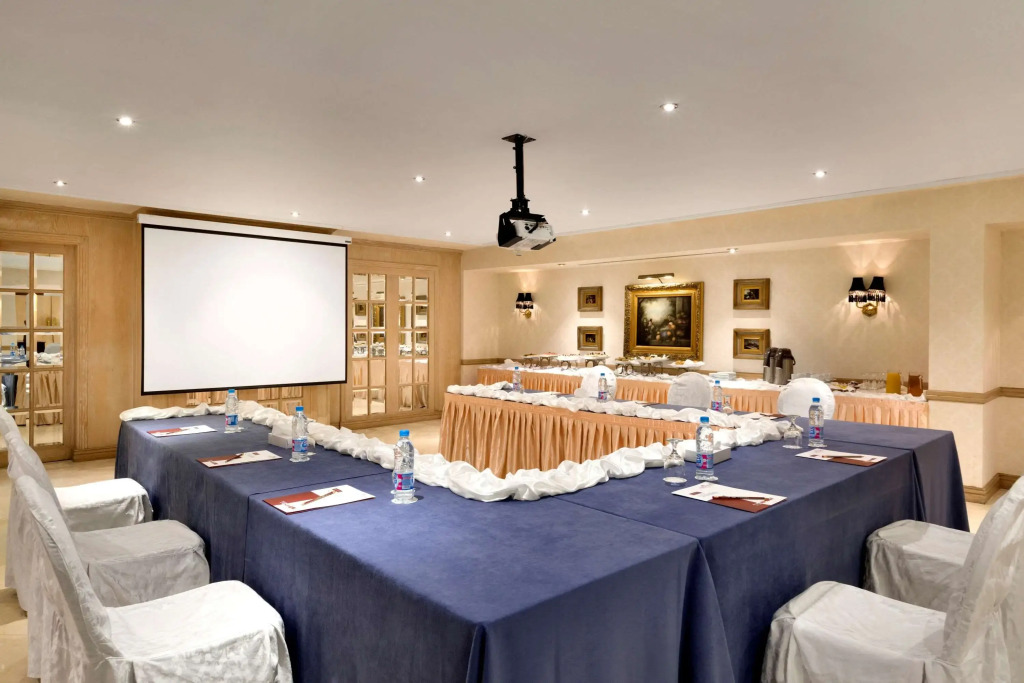 Hawthorn Suites by Wyndham Al Khobar