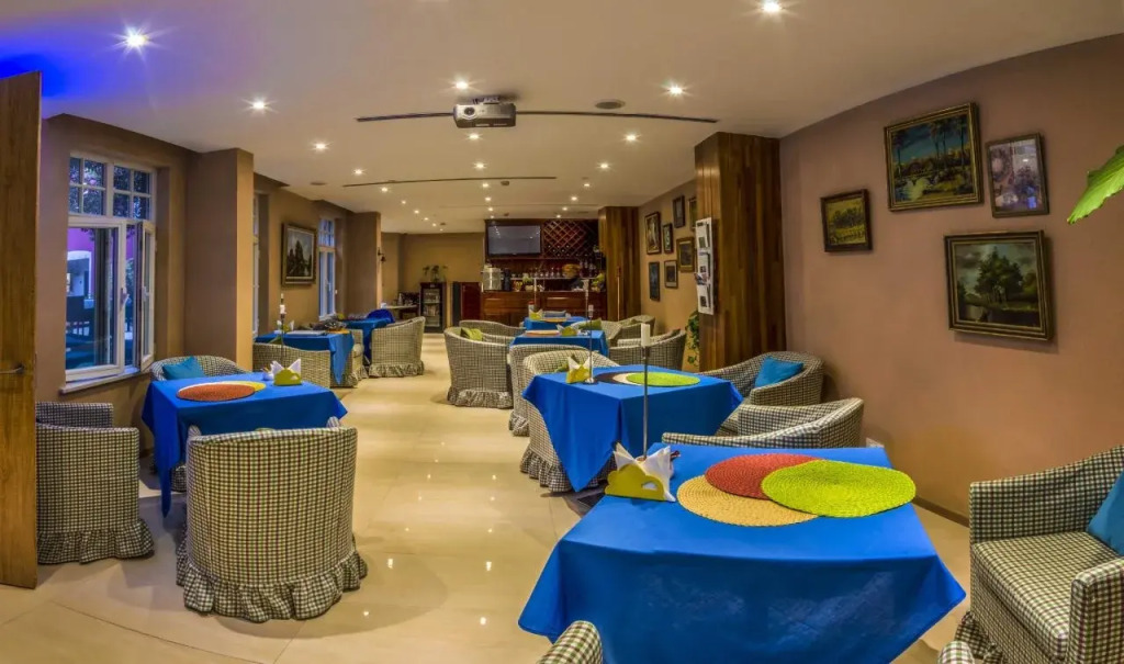 Finity Hotel