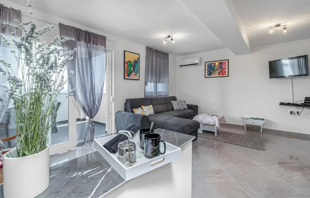 Awesome Home in Crikvenica