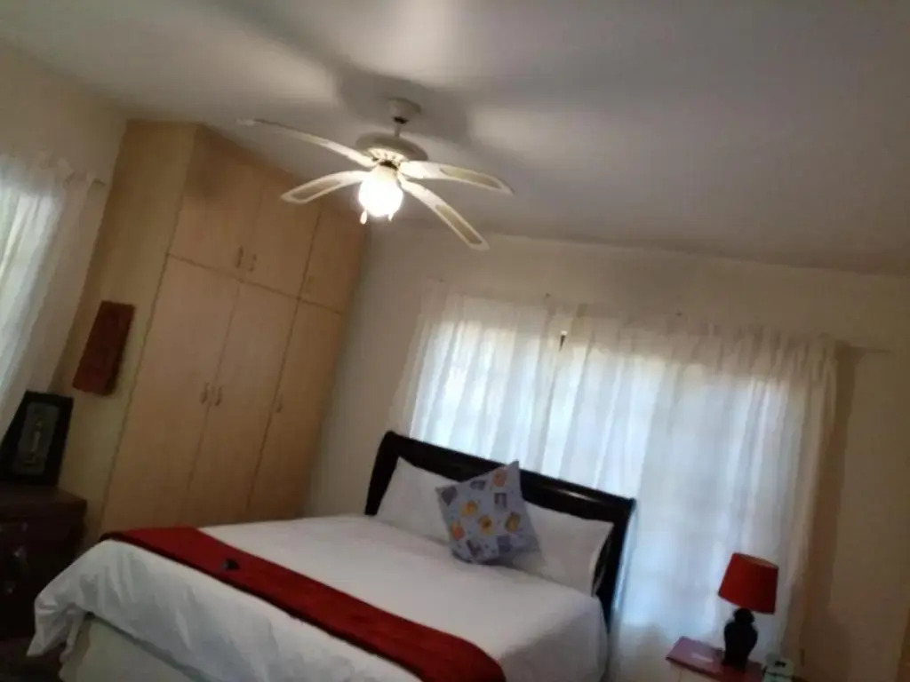 Stesh Margate Holiday House 12 Sleeper