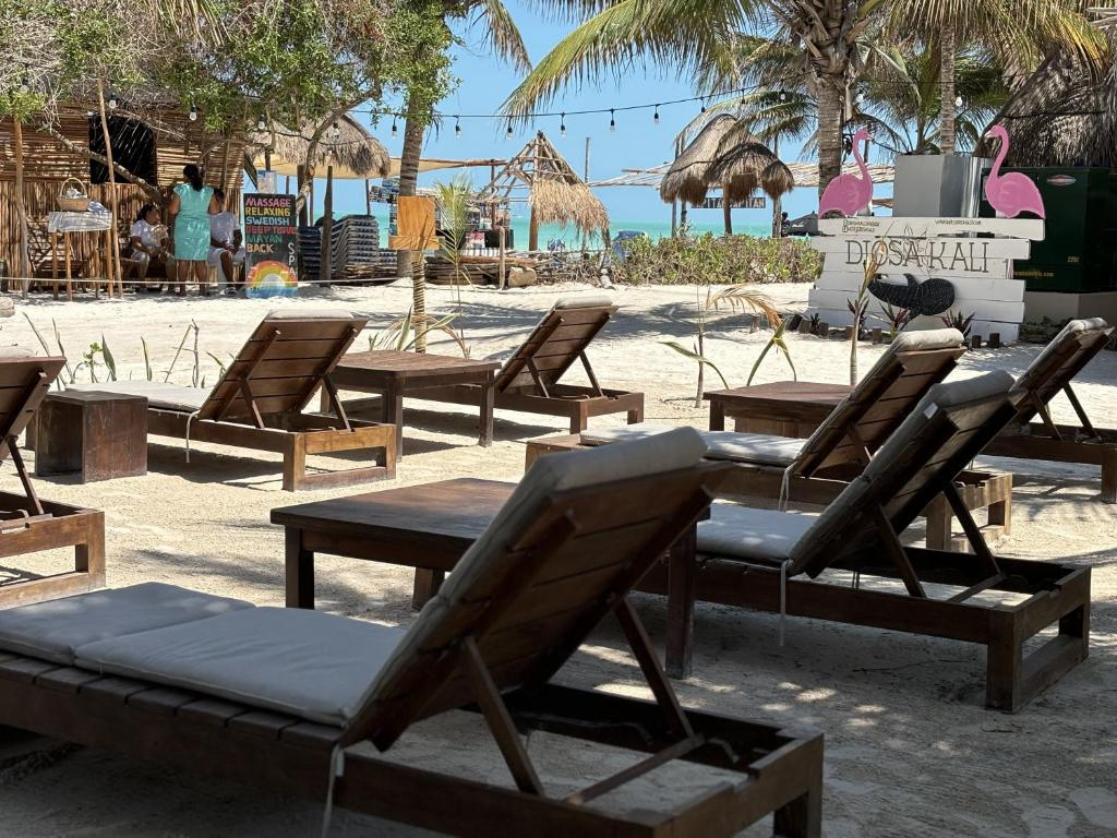 La Diosa Kali Beach Front Hotel