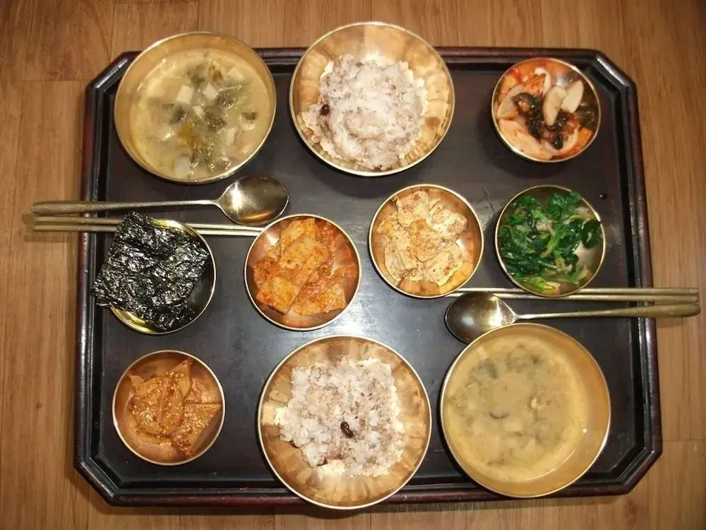 Bukchon Sarangchae Hanok Guesthouse
