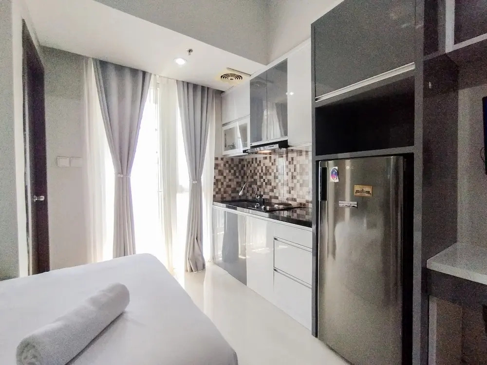 Strategic And Comfy Studio At Skyland City Jatinangor Apartment