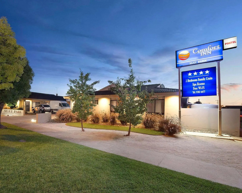 Comfort Inn May Park