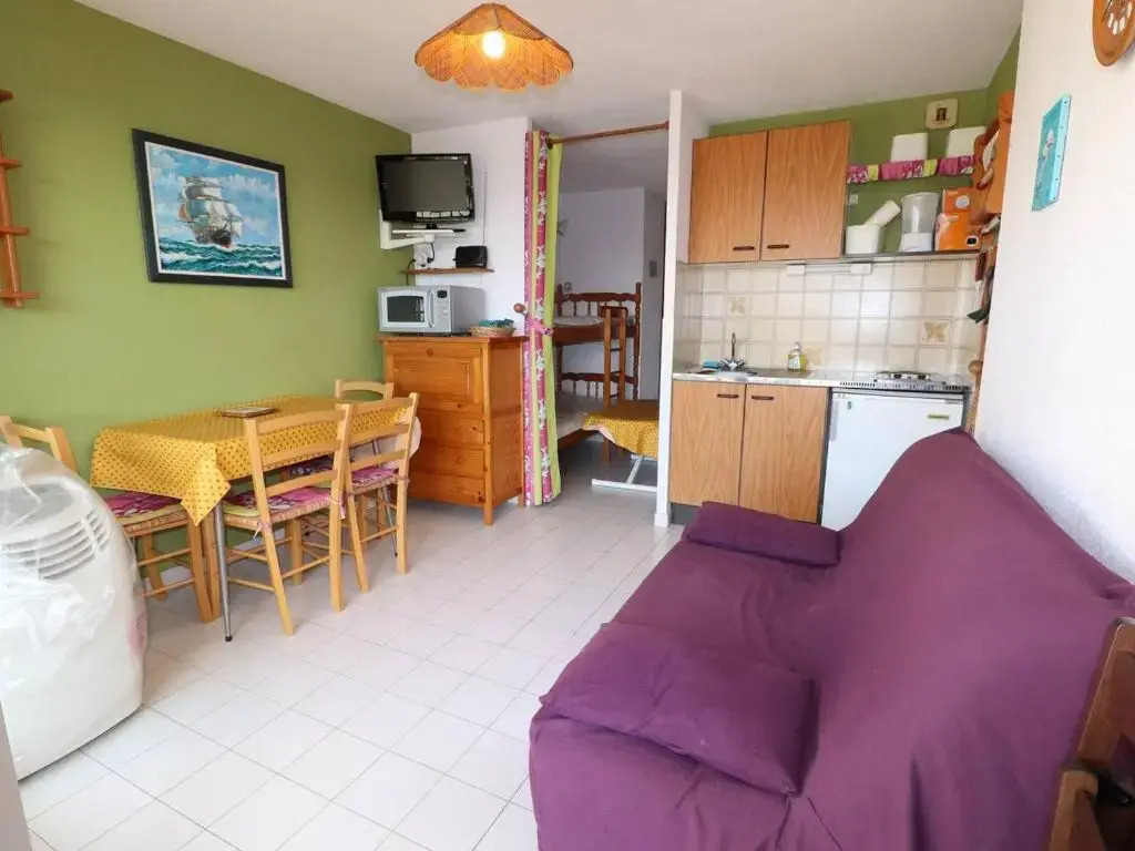 Appartement Le Grau-du-Roi, 2 pièces, 4 personnes - FR-1-307-153