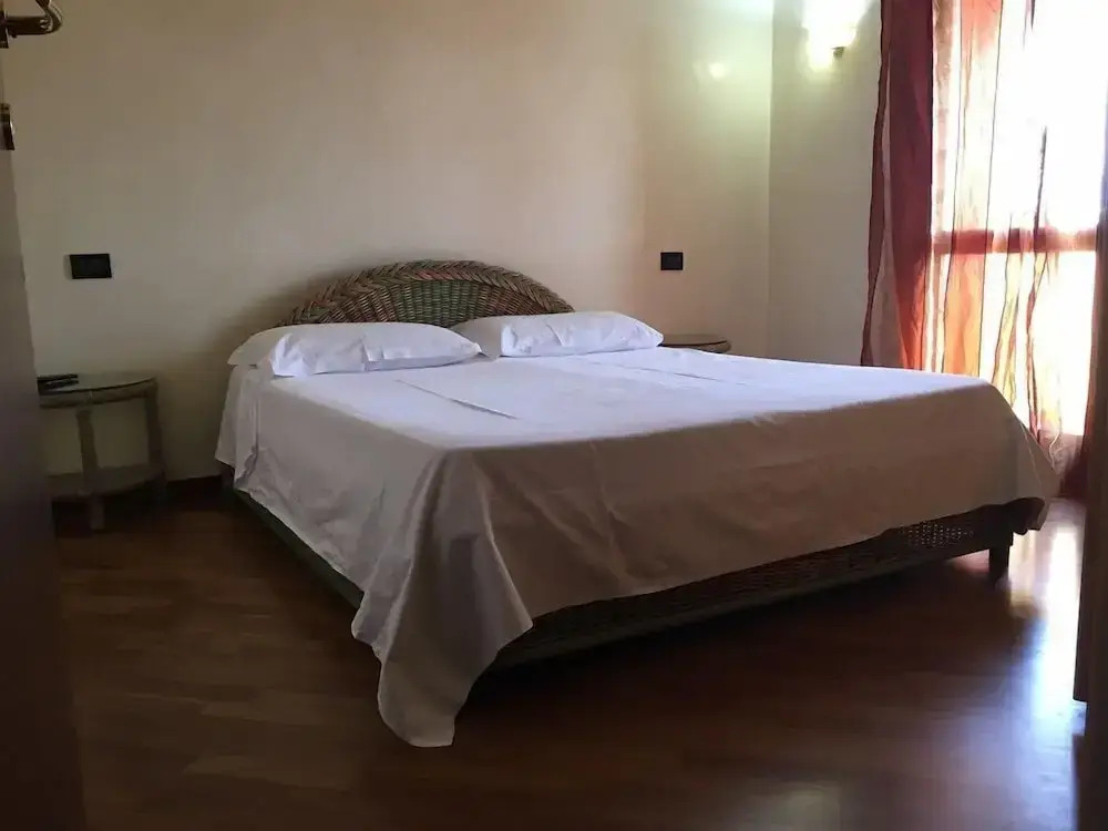 Sirmio Apartments - Primavera Stay
