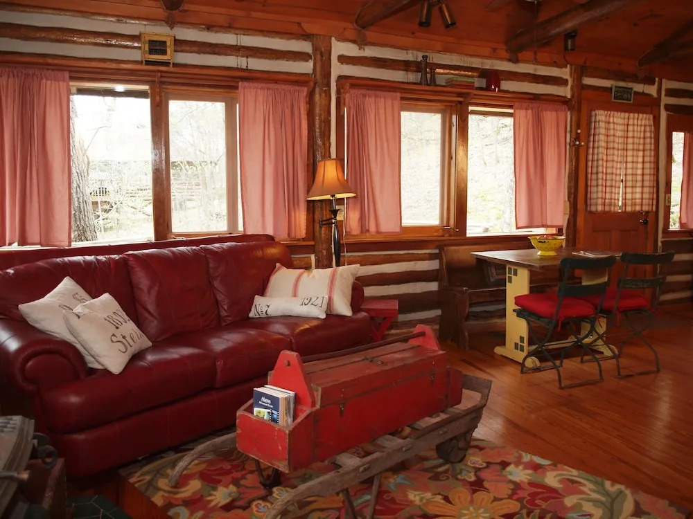 Lake Lucerne Resort & Ranch