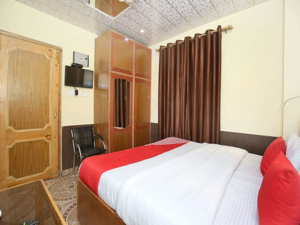 OYO 13827 Home Scenic View Bharari