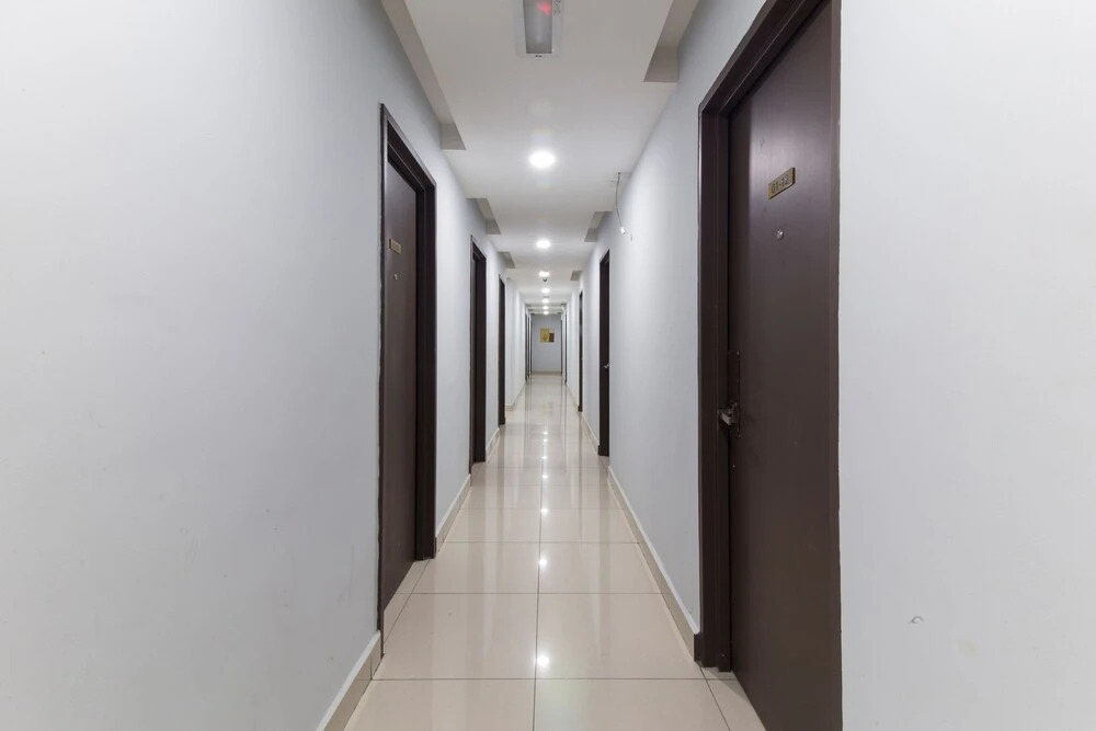 OYO 128 Archeotel Hotel