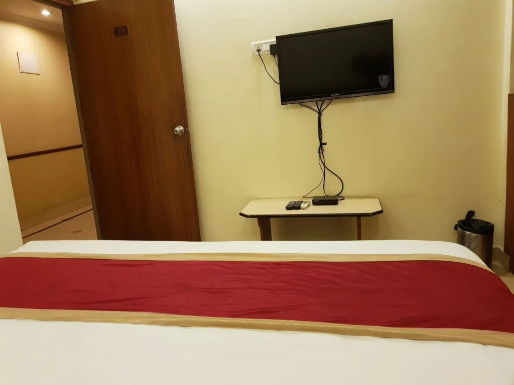 Hotel O Shree AMM Residency