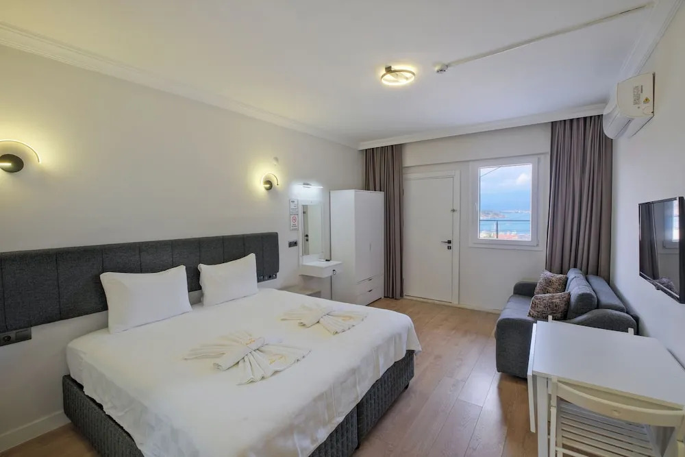 Miralya Rooms
