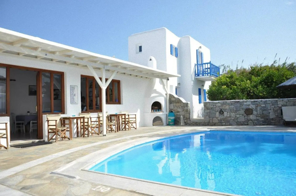 Anemos Hotel & Apartments