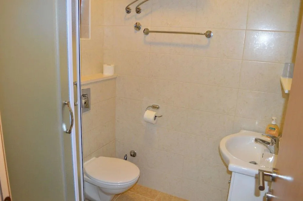 Apartments Vilim Tisno