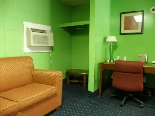 Aloha Motor Inn
