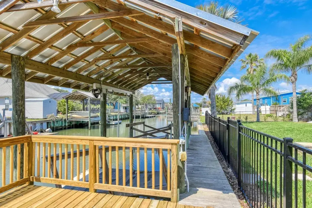 Castaway Cottage