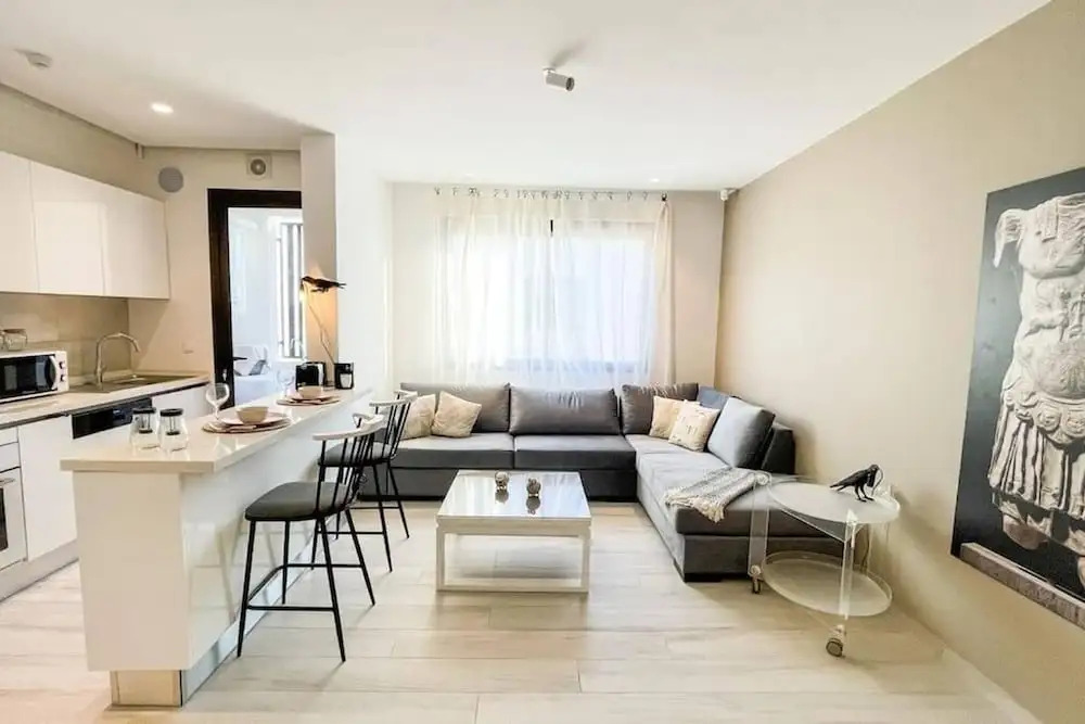Atlas, a Modern Cocoon in the Heart of La Marsa