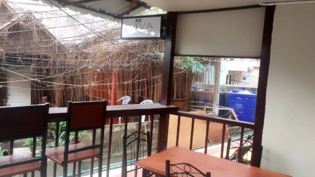 Bang sit Guest House