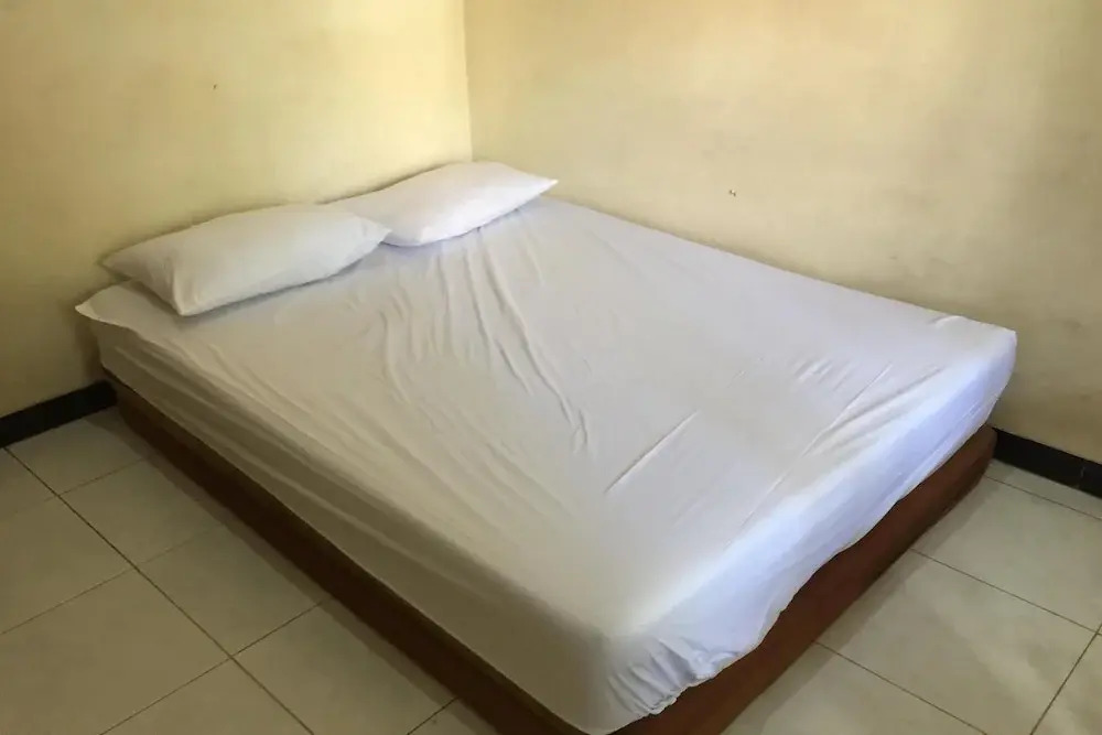 Hotel O Homestay Bu Sun SyariahNearTaman Rekreasi & Pemandian Taman Suruh