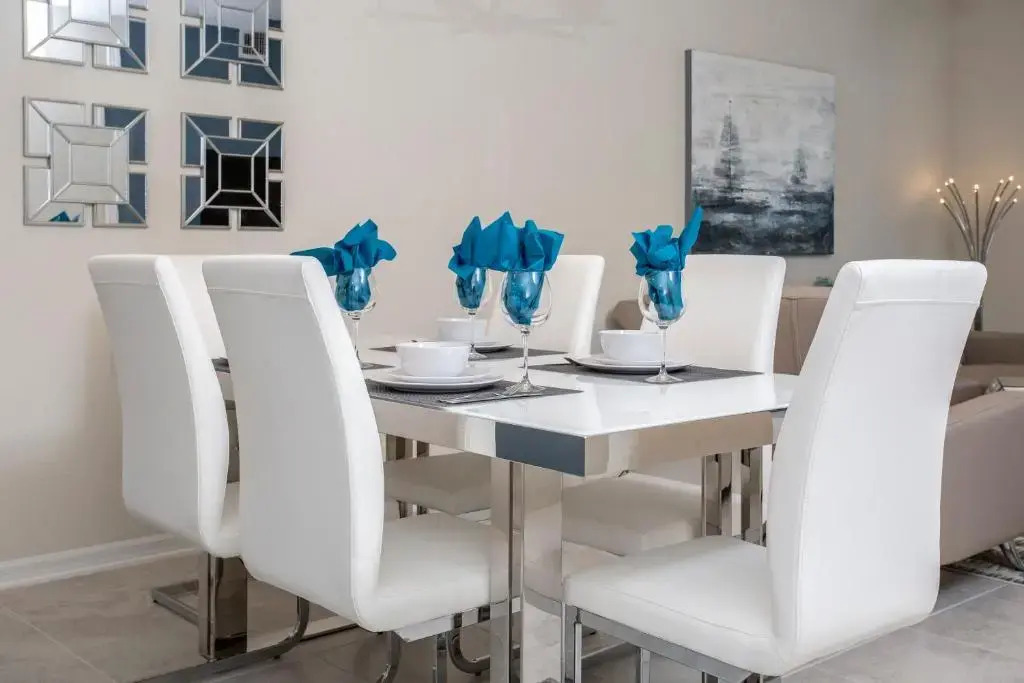 Stunning 2 Bedroom Apartment with AquaPark 304