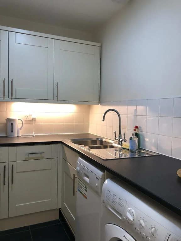 15 Beaufort Gardens Apartments