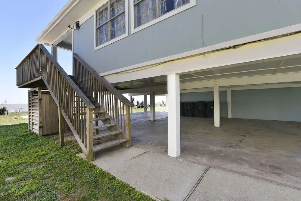 Bermuda Beachfront