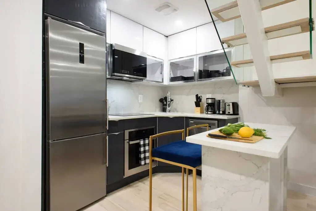 75-4a Brand new 3BR Prime UES W D in Unit
