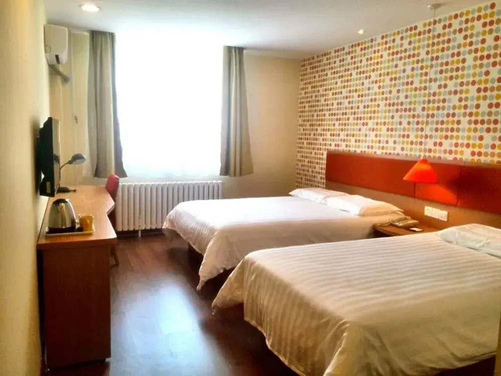 Aifeel Hotel (Zibo Liantong Road Mingqing Street Branch)