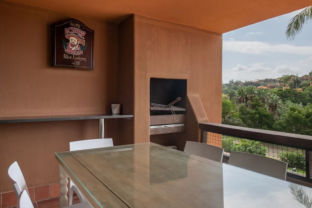San Lameer Villa Rentals  2823